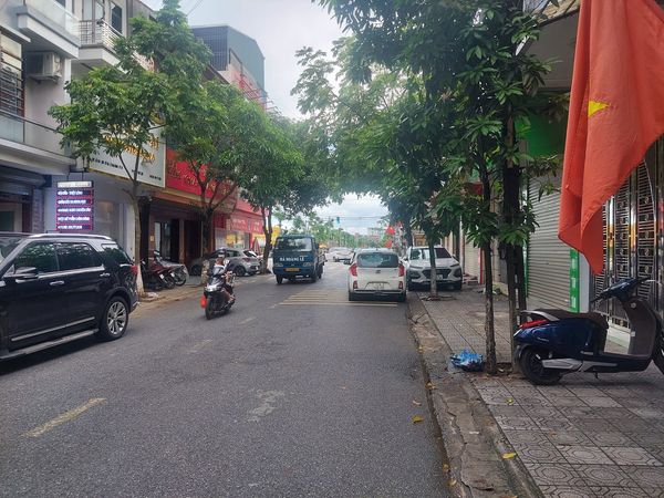 BÁN NHÀ MẶT PHỐ LÊ ĐẠI HÀNH, P KỲ BÁ DT 73M KINH DOANH BUÔN BÁN SẦM UẤT GIẢ NHỈNH HƠN 6.6TỶ