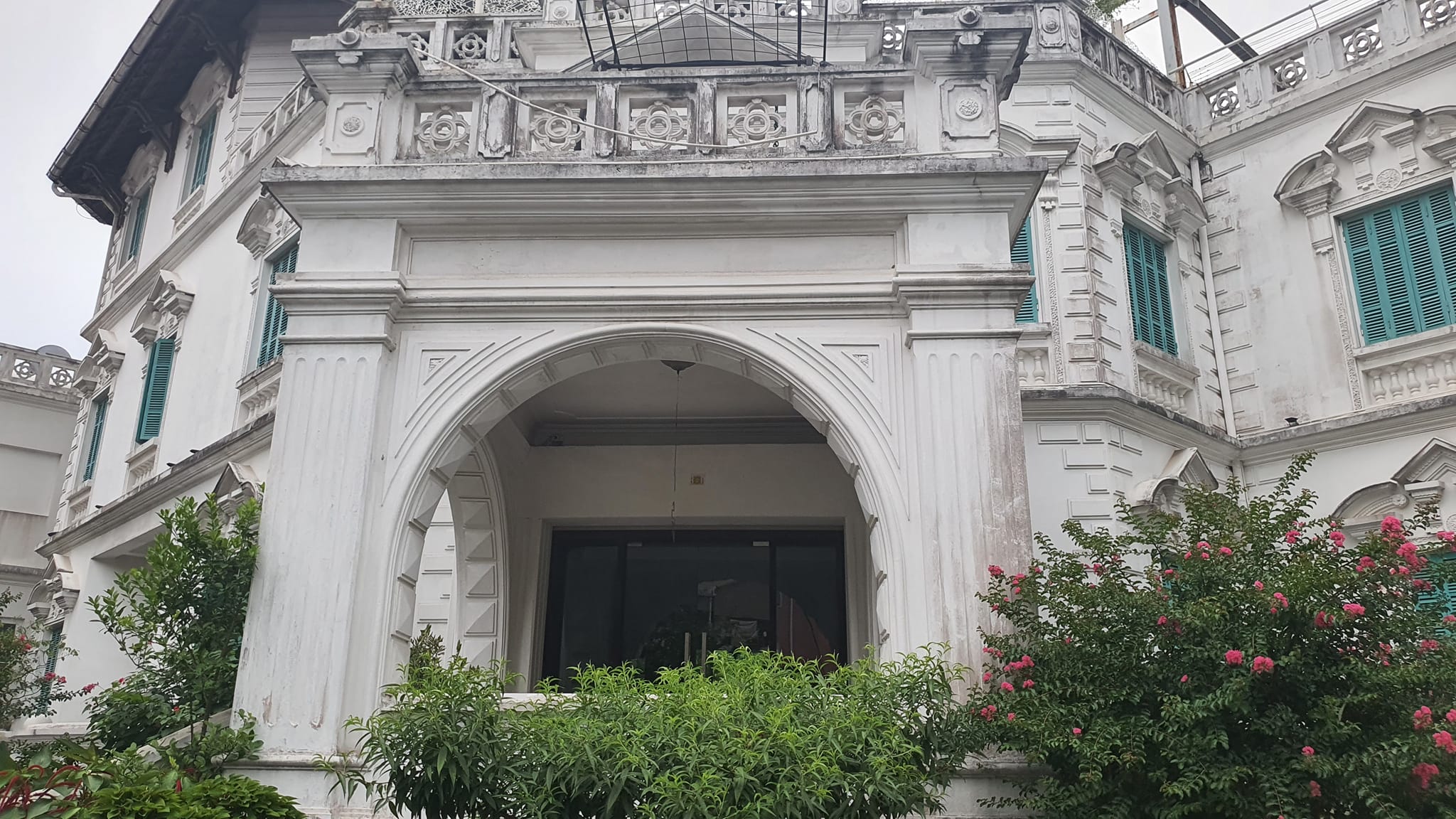AN DƯƠNG VƯƠNG - GẦN TRƯỜNG HỌC - LÔ GÓC - VỈA HÈ - KINH DOANH - TOÀ NHÀ XUNG QUANH
