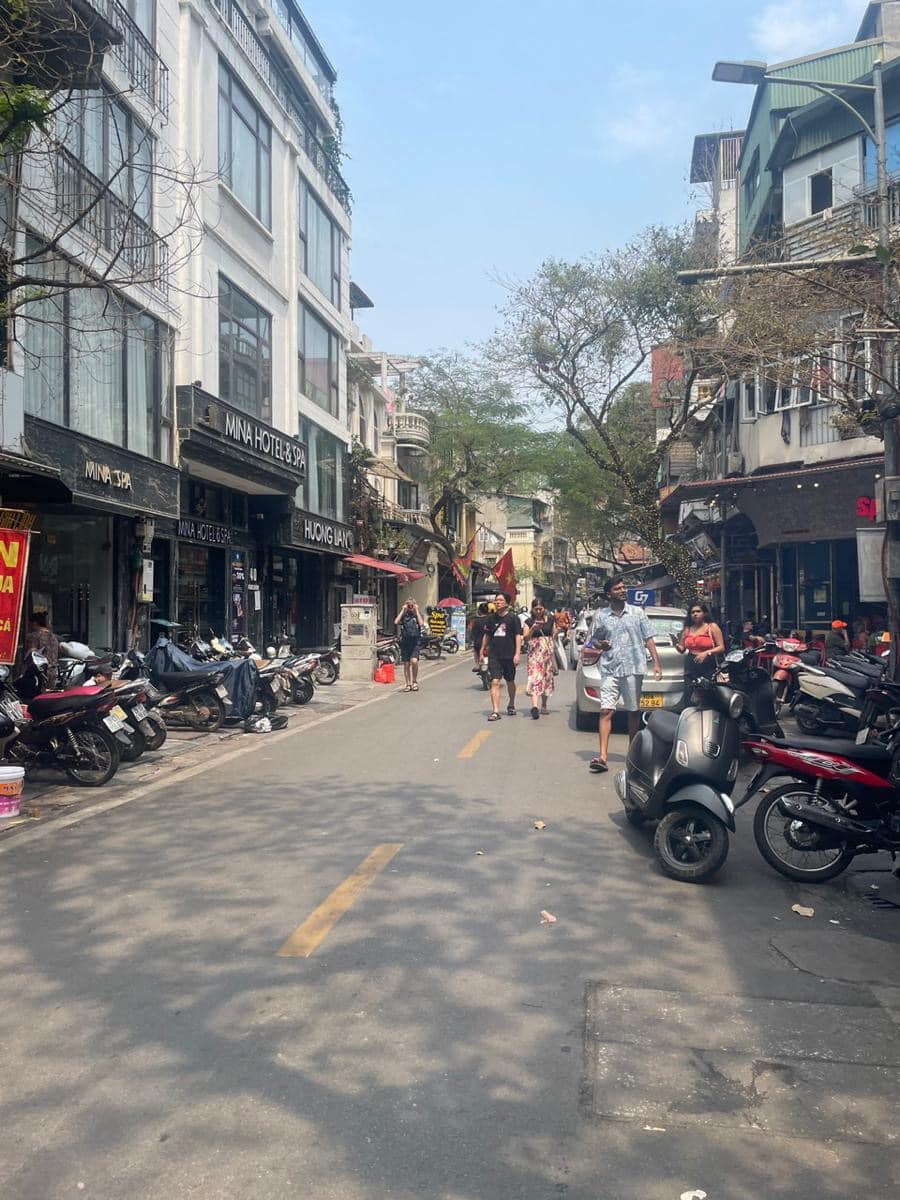 ⚜️ Bán Nhà Đất Mặt Phố Hàng Buồm 142 M2 C4 MT 4.5 M, Chỉ 68 Tỷ Hoàn Kiếm Kinh Doanh Đỉnh Cao⚜️