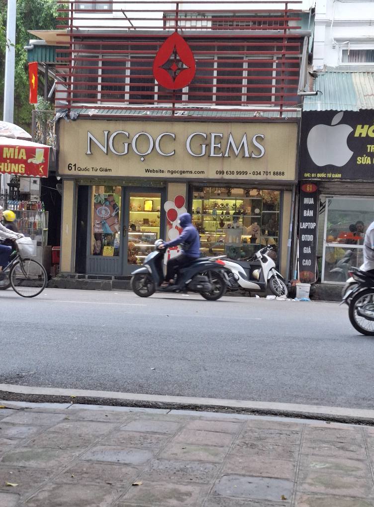 ⚜️ Bán Nhà Phố Quốc Tử Giám 38M2 3T MT 8.73 M, Chỉ 18 Tỷ Đống Đa Lô Góc Kinh Doanh Sầm Uất⚜️