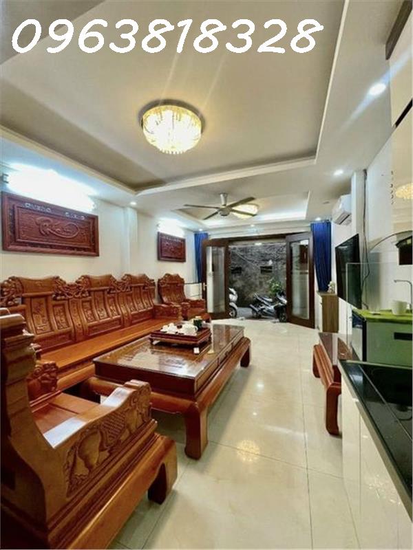 NHÀ ĐẸP BÊN MỸ - DÂN XÂY - 2 THOÁNG TẶNG FULL NỘI THẤT - 5 TẠ ĐỖ CỬA - TIỆN ÍCH BẠT NGÀN - 45m2 - chỉ hơn 6 tỷ