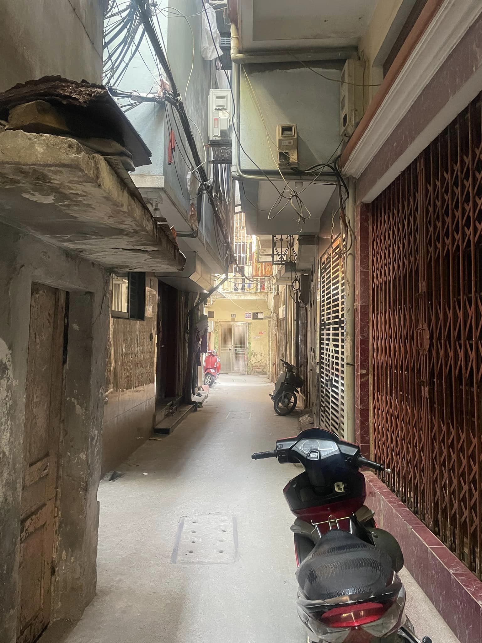 Bán đất An Trạch 2 ,Đống Đa 16M2 2T MT 7.6 M, Chỉ 2.15Tỷ Mặt Ngõ Thẳng Tắp gần sát ngay phố xem là ưng