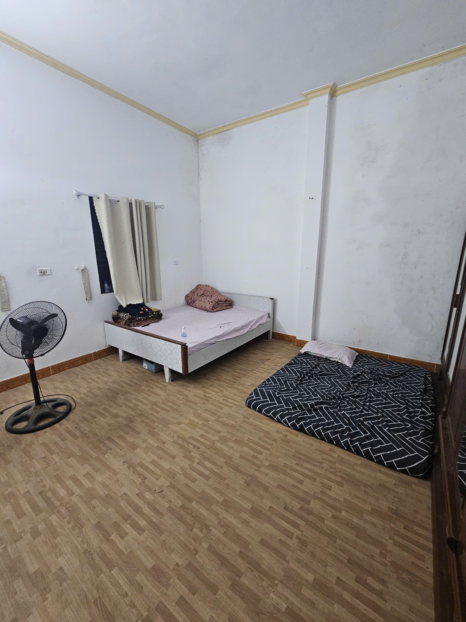 BÁN NHÀ PHƯỜNG PHÚ KHÁNH, GẦN NGAY SIÊU THỊ GO, NGÕ Ô TÔ, DIỆN TÍCH 94,5M2, MẶT TIỀN 4M, GIÁ CHỈ HƠN 2 TỶ