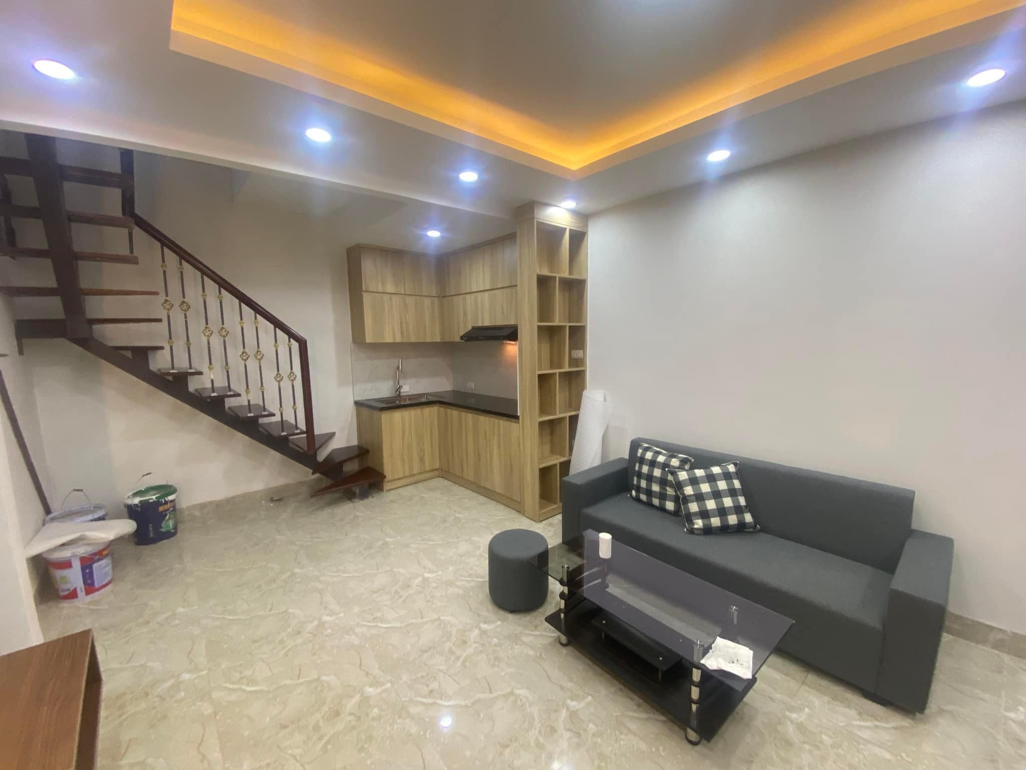 Bán Nhà VIP Tập Thể Thái Hà ,Đống Đa 70 M2 T2 , Chỉ 3,15 Tỷ Mặt Ngõ Thẳng Tắp gần sát ngay phố xem là ưng