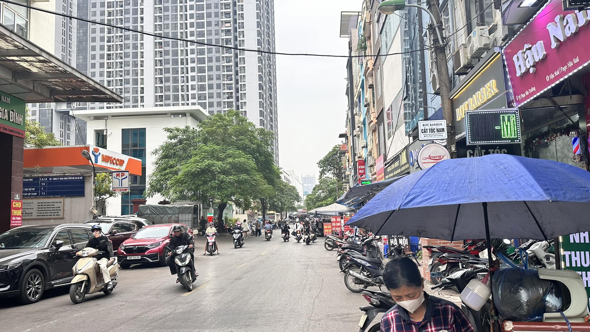 Bán Căn Hộ Tập Thể Phố Phan Văn Trường( sát chợ đêm) 55m2 Tầng 1, KD Sầm Uất, 2 ngủ, giá 3.68 tỷ.