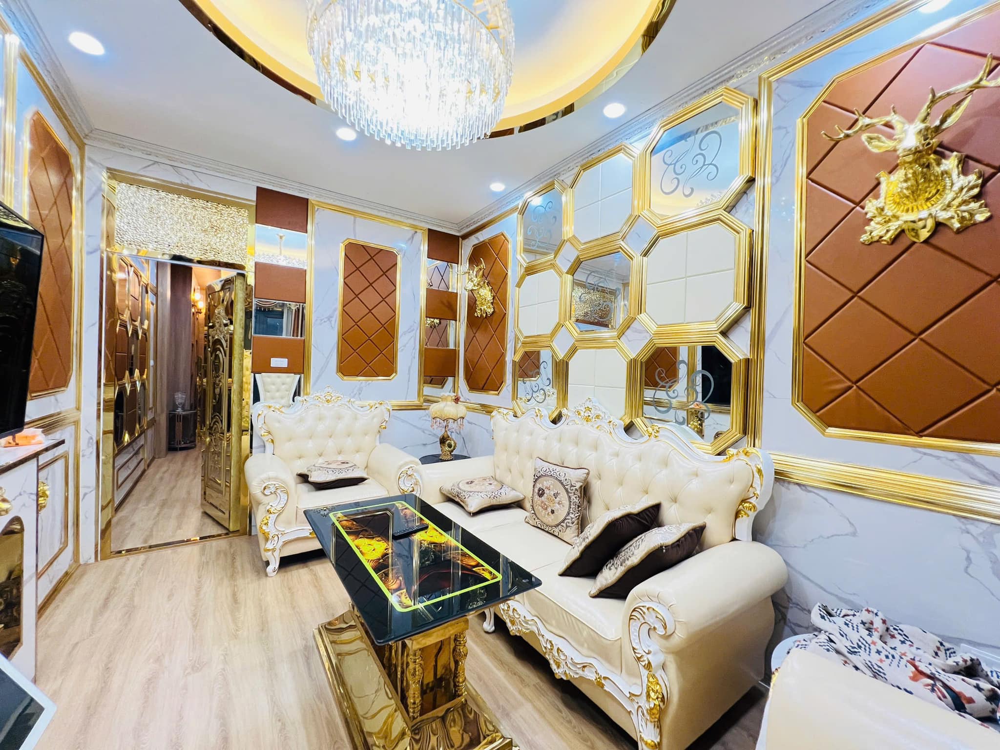 ⚜️Bán Nhà Ô Tô Đỗ Cổng Đặng Tiến Đông 44 M2 5T MT 4 M, Chỉ 11 Tỷ ⚜️