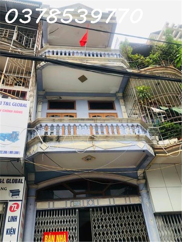 MẶT PHỐ - LÔ GÓC - KINH DOANH ĐỈNH.Trần Hưng Đạo Diện tích 74m2, nhà 4 tầng, mặt tiền 19 m, giá 10 tỷ