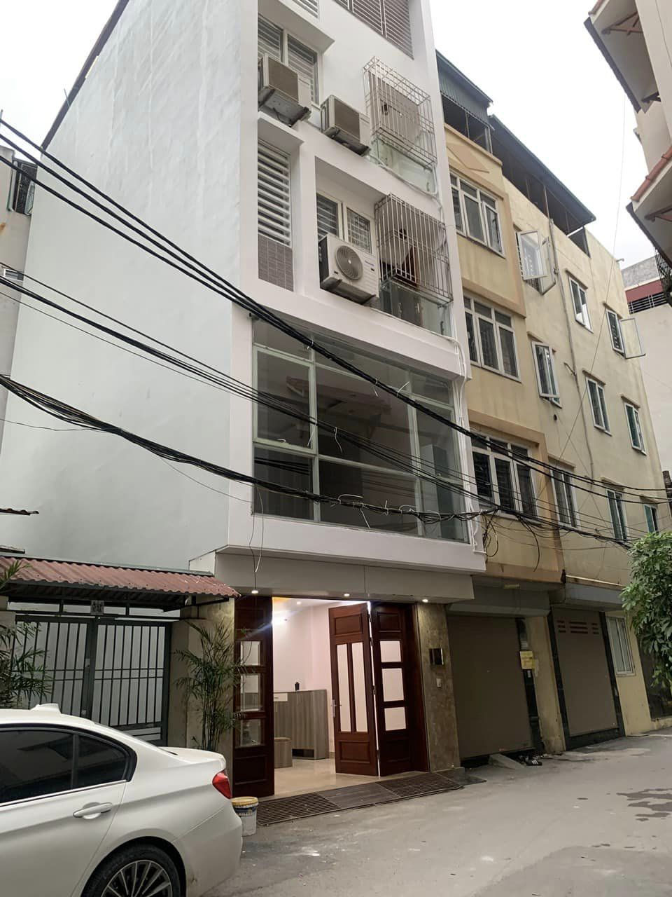 (LÔ GÓC) Bán nhà Thái Hà 50mx5T 3 thoáng MT 5m oto Kinh Doanh ngõ thẳng 50m ra phố 13 tỷ Đống Đa