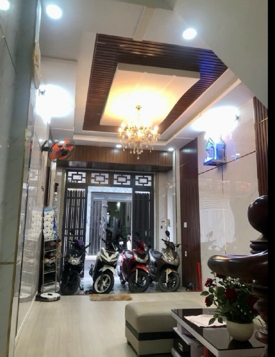 NHÀ VIP KHU HIỆP THÀNH NGAY GẦN CHỢ