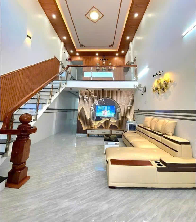 KHÔNG THỂ RẺ HƠN: CĂN GÓC 2 MẶT TIỀN, ĐƯỜNG RỘNG 12M, ĐỐI DIỆN CỔNG TRƯỜNG ĐH, P.LONG TRƯỜNG,QUẬN 9, TP HCM,DT 139M2