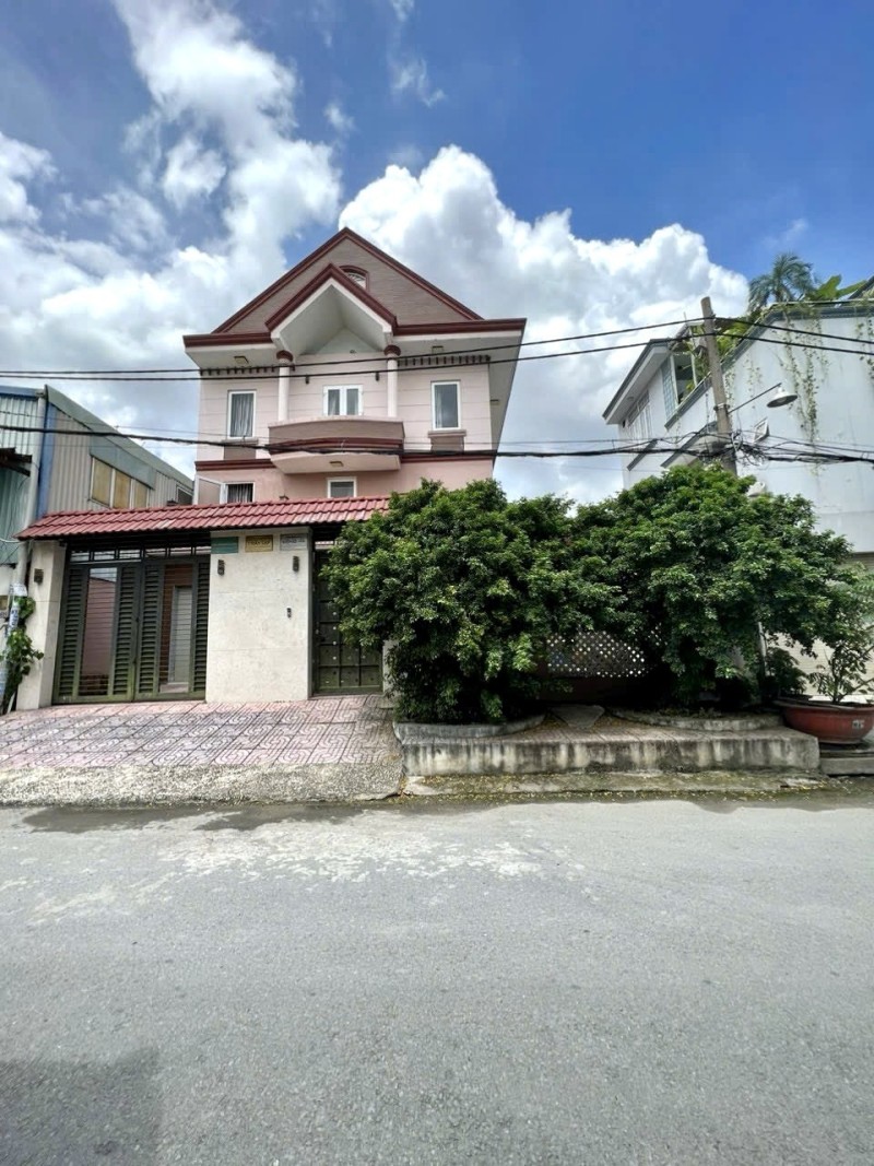 QUỐC LỘ 13, 4 TẦNG 266M2, HIỆP BÌNH PHƯỚC THỦ ĐỨC, 23TỶ.