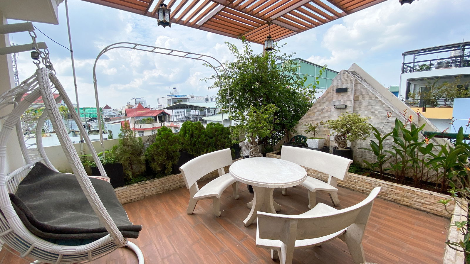 BIỆT THỰ MINI- VIEW CÔNG VIÊN - XE TẢI ĐẬU CỬA GÒ VẤP GIÁ 9.7 TỶ