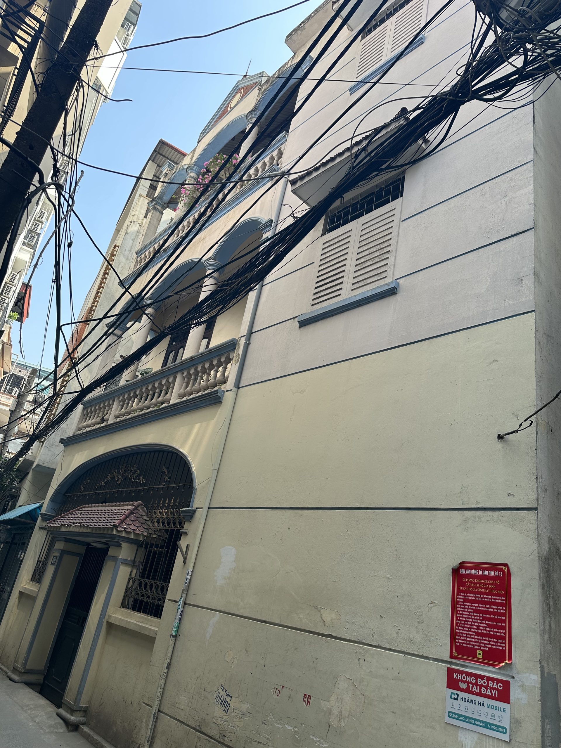 Bán nhà ngõ 27 Võ Chí Công Câù Giấy 56m2 -3tầng