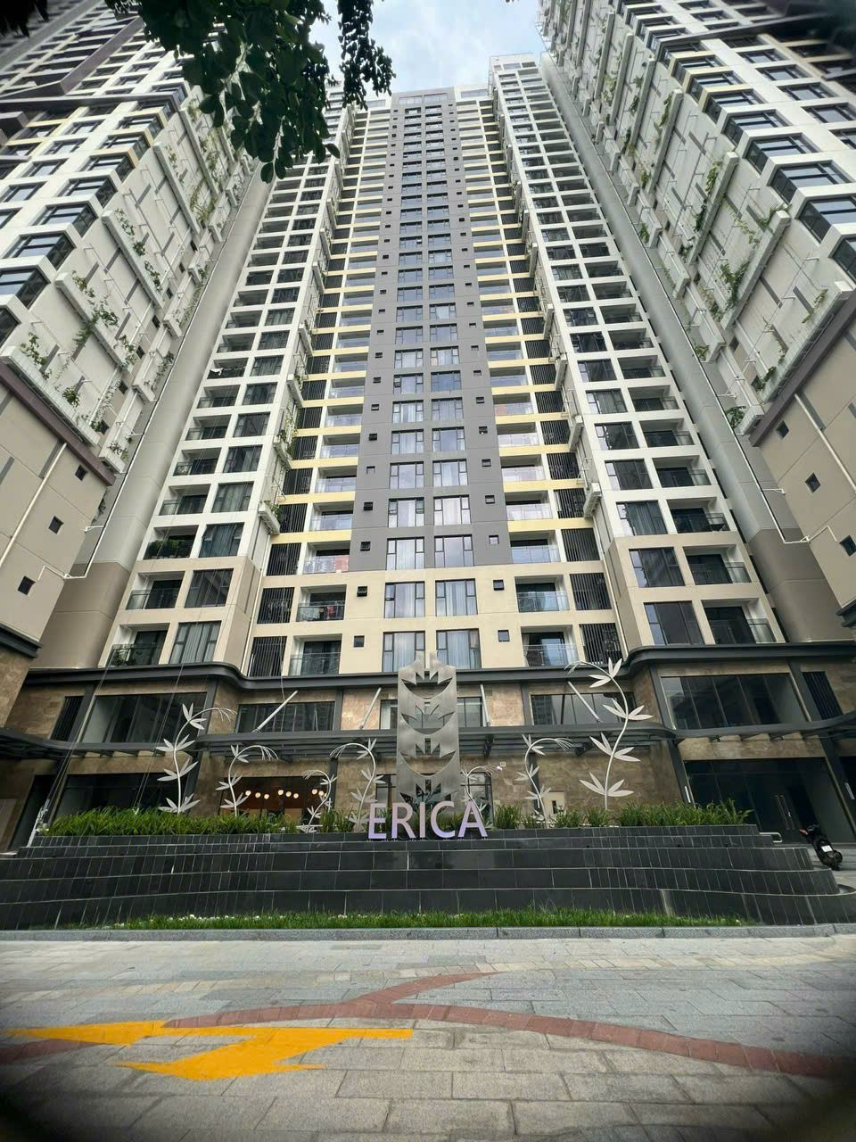 Căn hộ cao cấp 1PN Lumiere Boulevard Phòng ngủ view cực đẹp, sân vườn, tầng đẹp