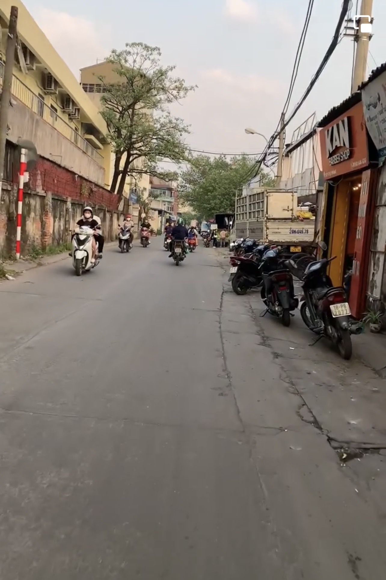 Bán nhà phố Đại Đồng - Hoàng Mai, phân lô, ô tô tải tránh, vỉa hè 45m2 x 5 tầng, 8 tỷ