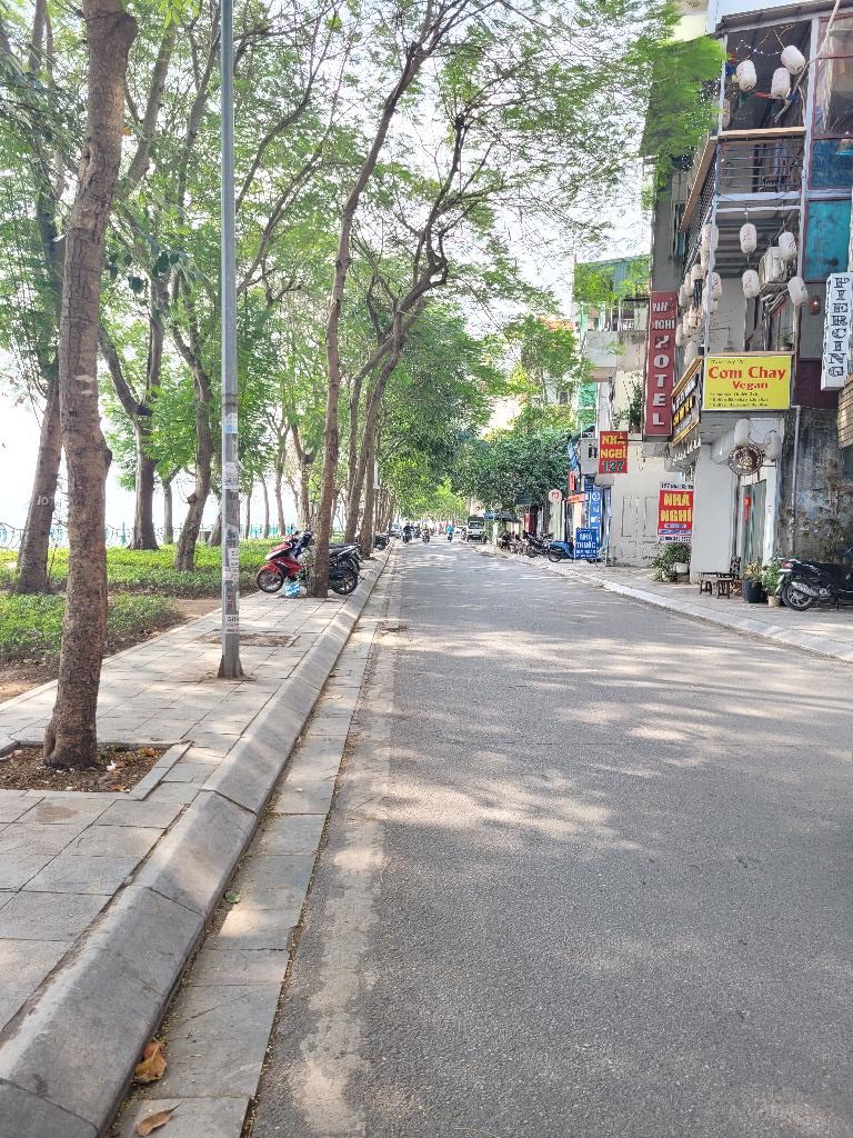 (HIẾM) Bán nhà kinh doanh mặt phố Nhật Chiêu - Tây Hồ, view Hồ Tây, 105m2 x 5 tầng, 86 tỷ