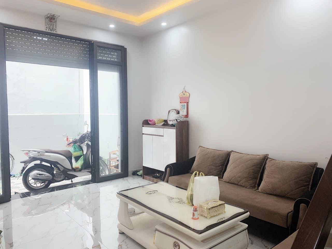 Bán Nhà Văn Phú, Hà Đông, DTSD 39m2, 5 tầng, gần Ô tô, gần cấp 2 Phú La, Giá 5,7 tỷ