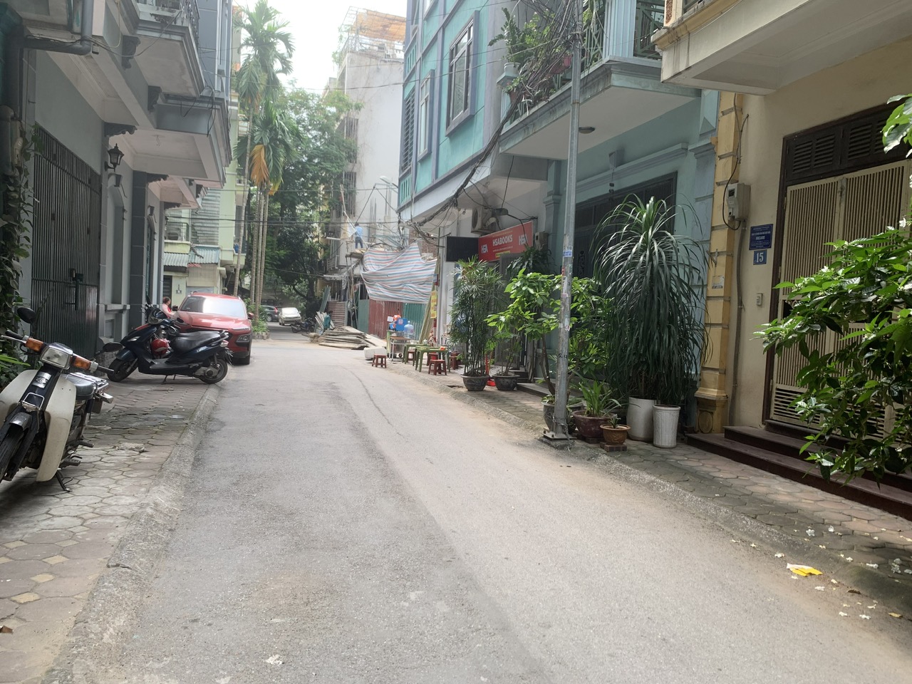 Bán nhà phố Nghĩa Đô, Cầu Giấy, 48m, Ôtô KD 12,6 tỷ. 0979353468