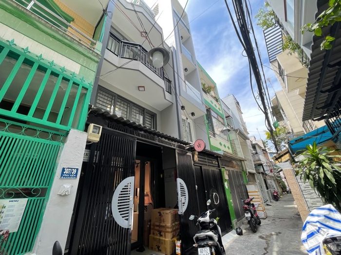 NHÀ ĐẸP 3 TẦNG BTCT 34M2 Ở NGAY, TIỆN KINH DOANH ĐỈNH - GIA CHỦ THIỆN CHÍ- TRUNG TÂM QUẬN 10