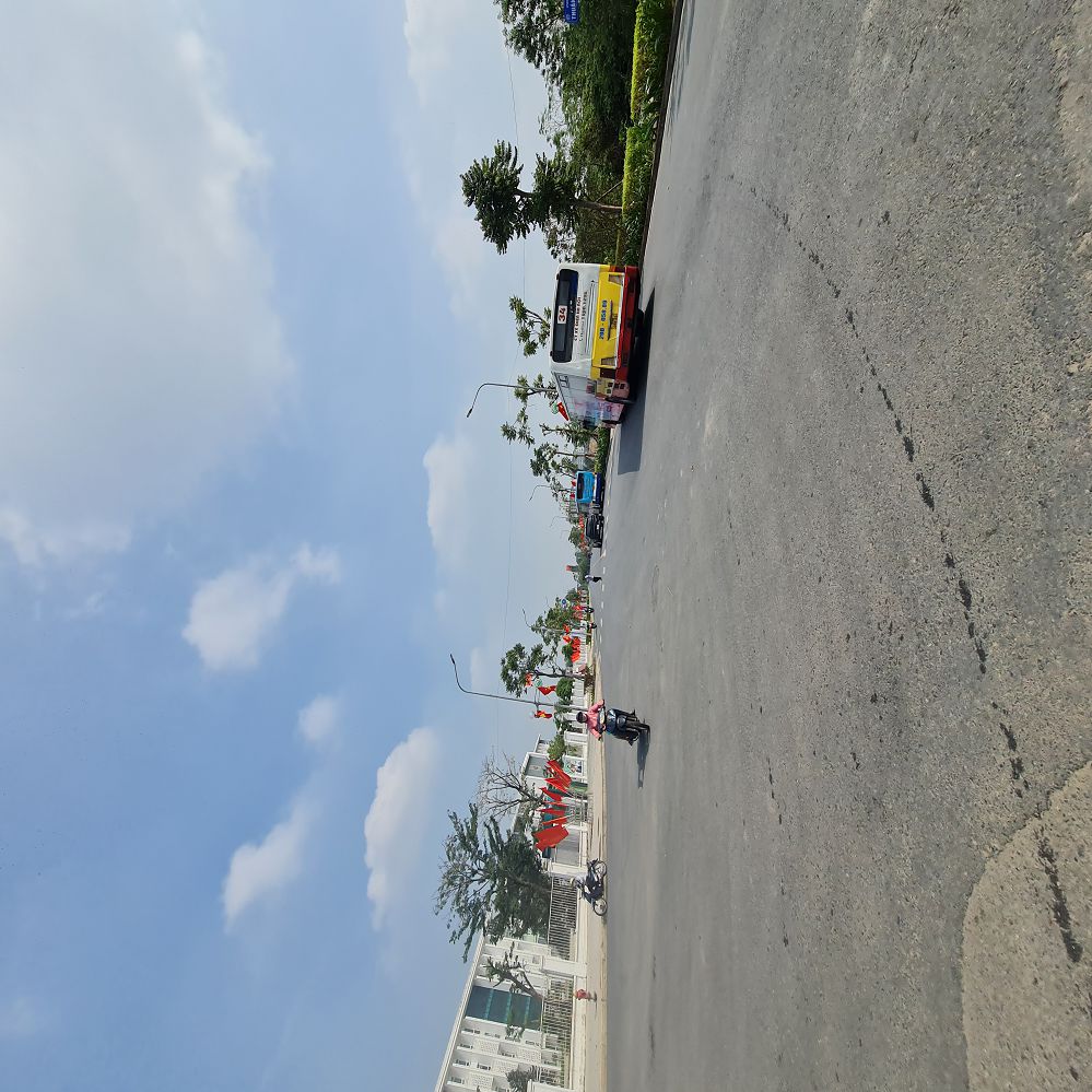 5 tỷ x có 72m2 đất ô tô 7 chỗ vào nhà, quay đầu tại Đa Tốn, Gia Lâm. Lh 0989894845