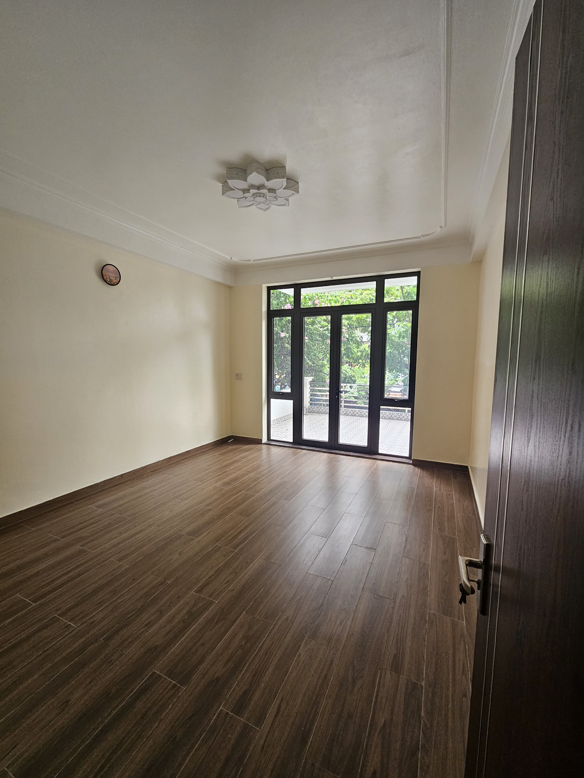 BÁN NHÀ 4 TẦNG KĐT KỲ BÁ , TP THÁI BÌNH, DT 80M, MT 4.8 GIÁ 7,2 TỶ