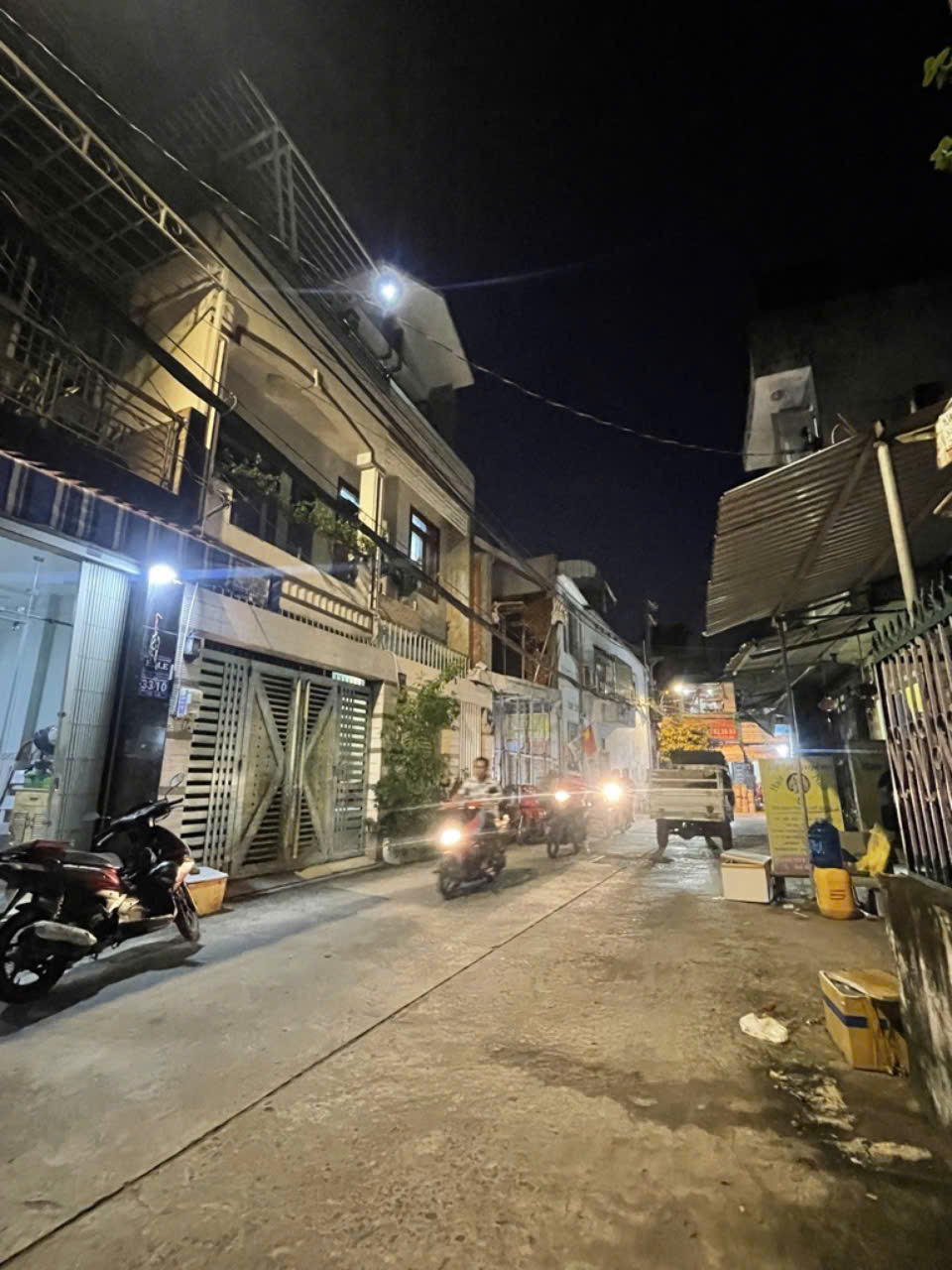 SIÊU PHẨM BÌNH TÂN-NGANG 4.2M-DÀI 15M-NỞ HẬU NHẸ TÀI LỘC-HẺM RỘNG 8M THÔNG-NHƯ MẶT TIỀN-CHỈ NHỈNH 5 TỶ.