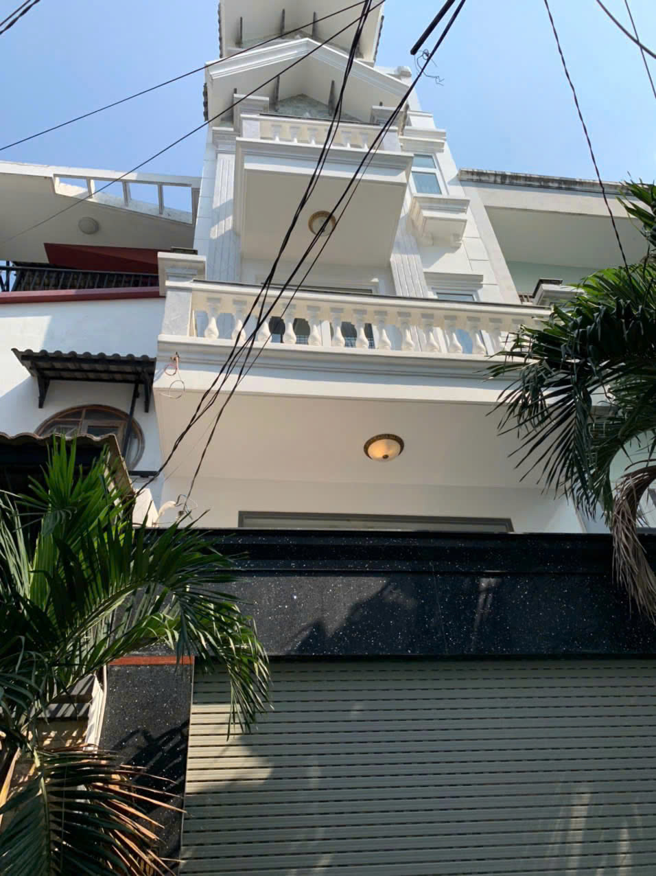 NGỘP LẮM RỒI Lê Đức Thọ 72m2 5 tầng cạnh Lotte mart chỉ 7,5 Đồng