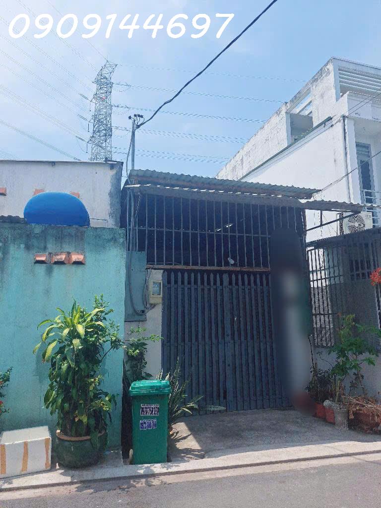 Nhà 1,5 tầng 1 sẹc đường HUỲNH THỊ HAI, phường TÂN CHÁNH HIỆP, Q12, dt 123m2 (4mx31m) Hẻm 6m Giá 5,2Tỷ