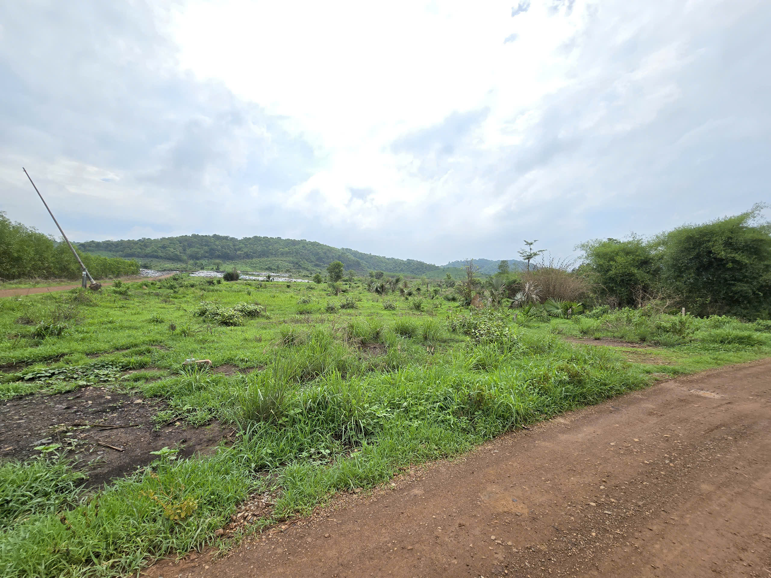 Bán đất mặt tiền đường gần cầu nối nút giao cao tốc Dầu Dây - Phan Thiết thuộc xã Sông Phan, huyện Hàm Tân, tỉnh Bình