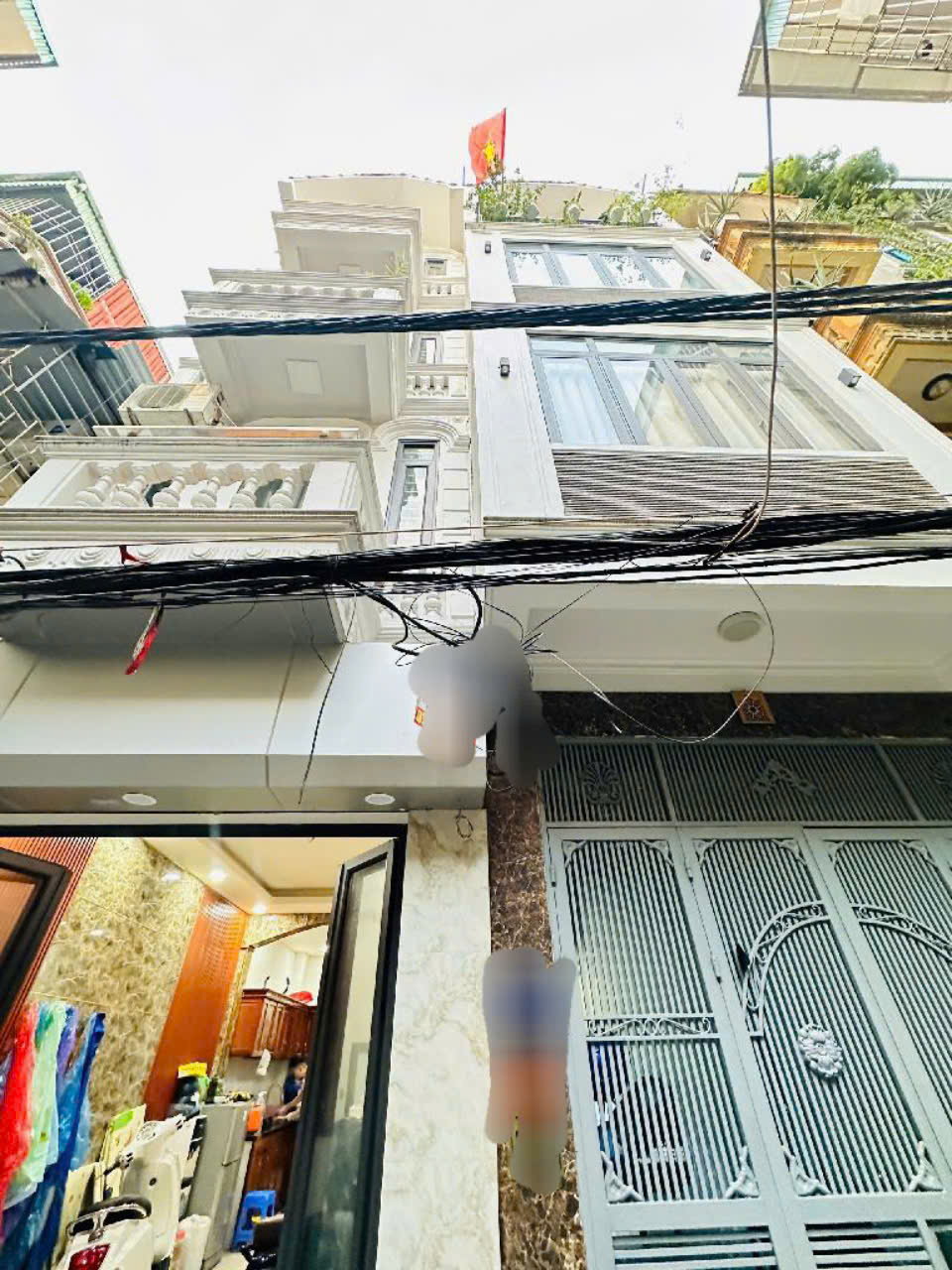 HAI BÀ TRƯNG - HIẾM - NGÕ Ô TÔ, THÔNG - KINH DOANH - NHÀ ĐẸP- AN SINH ĐỈNH !!! Đê Trần Khát Chân 5.8 Tỷ Hai Bà Trưng.