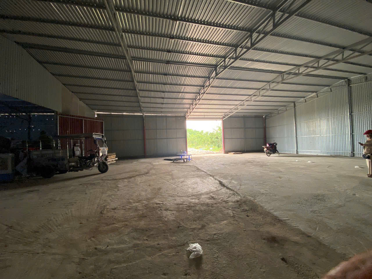 220m2