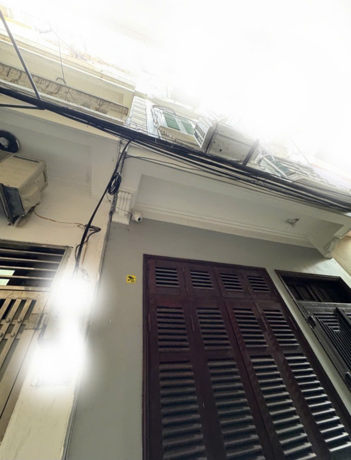 SIÊU PHẨM BA ĐÌNH - NHỈNH 3 TỶ- NHÀ SÁT PHỐ - GẦN Ô TÔ - NHÀ DÂN XÂY- VỀ SỬA SANG CHÚT Ở NGAY- ĐẦU TƯ TỐT La