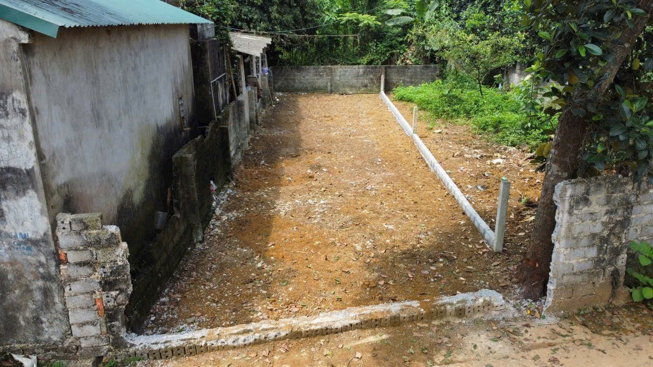 cc gửi bán 103m đất full nam phương tiến CM-HN cách ql21A 600m ô tô thông