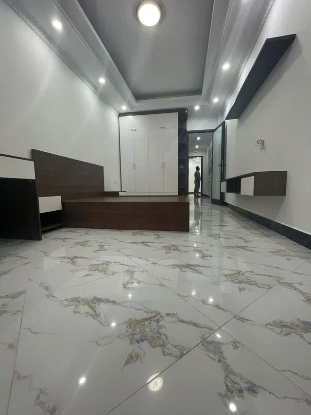 NHÀ ĐẸP-- GIÁ TỐT PHÚC LỢI-LONG BIÊN, 54M2, 5 TẦNG, MT 3.5M, 6.68 TỶ.