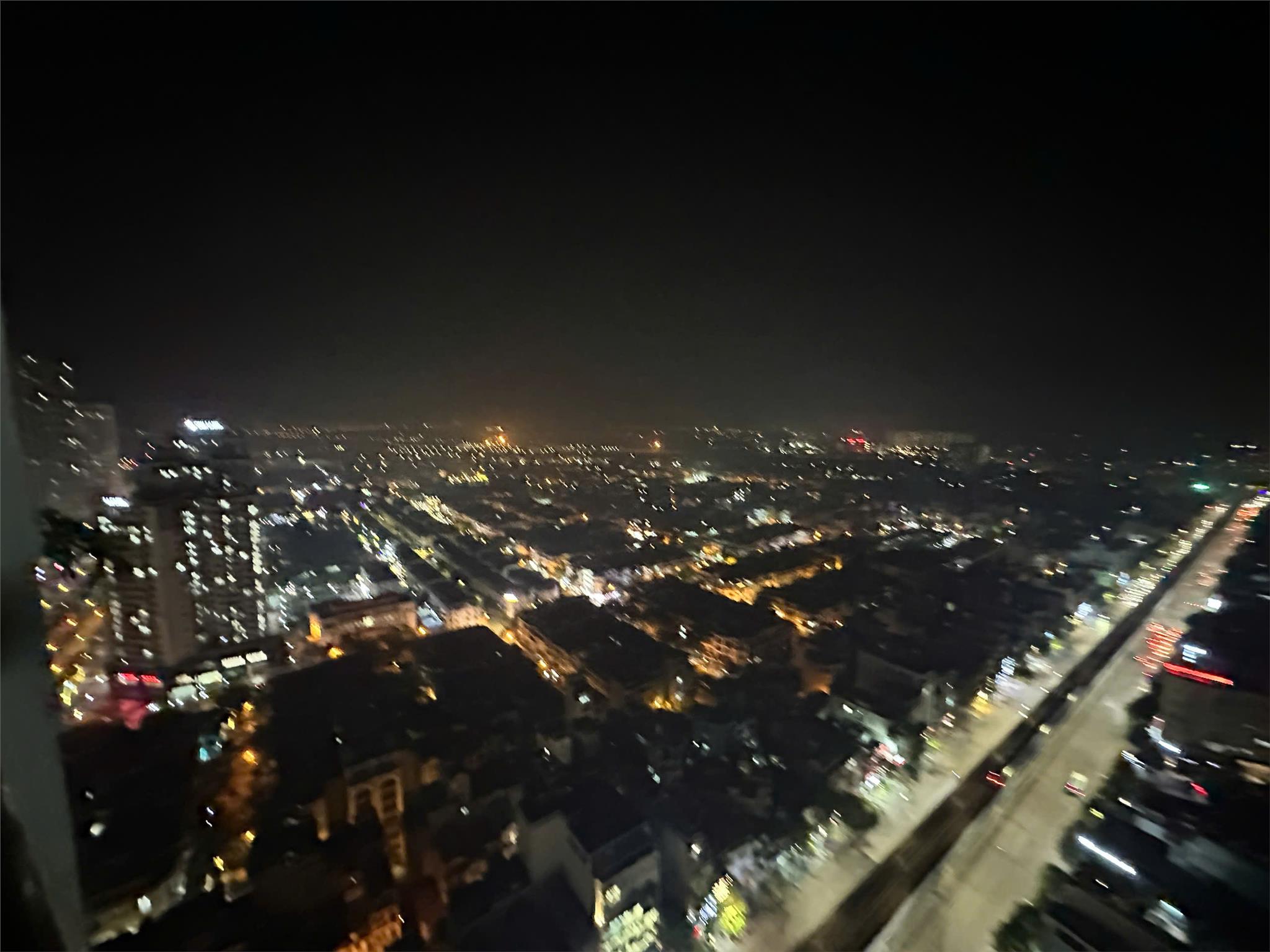 Bán Căn Hộ Chung Cư FLC Star Tower 75m - Full Nội Thất - 418 Quang Trung, Hà Đông, 2 ngủ, 2 vệ sinh, tầm 4 tỷ hơn, sổ
