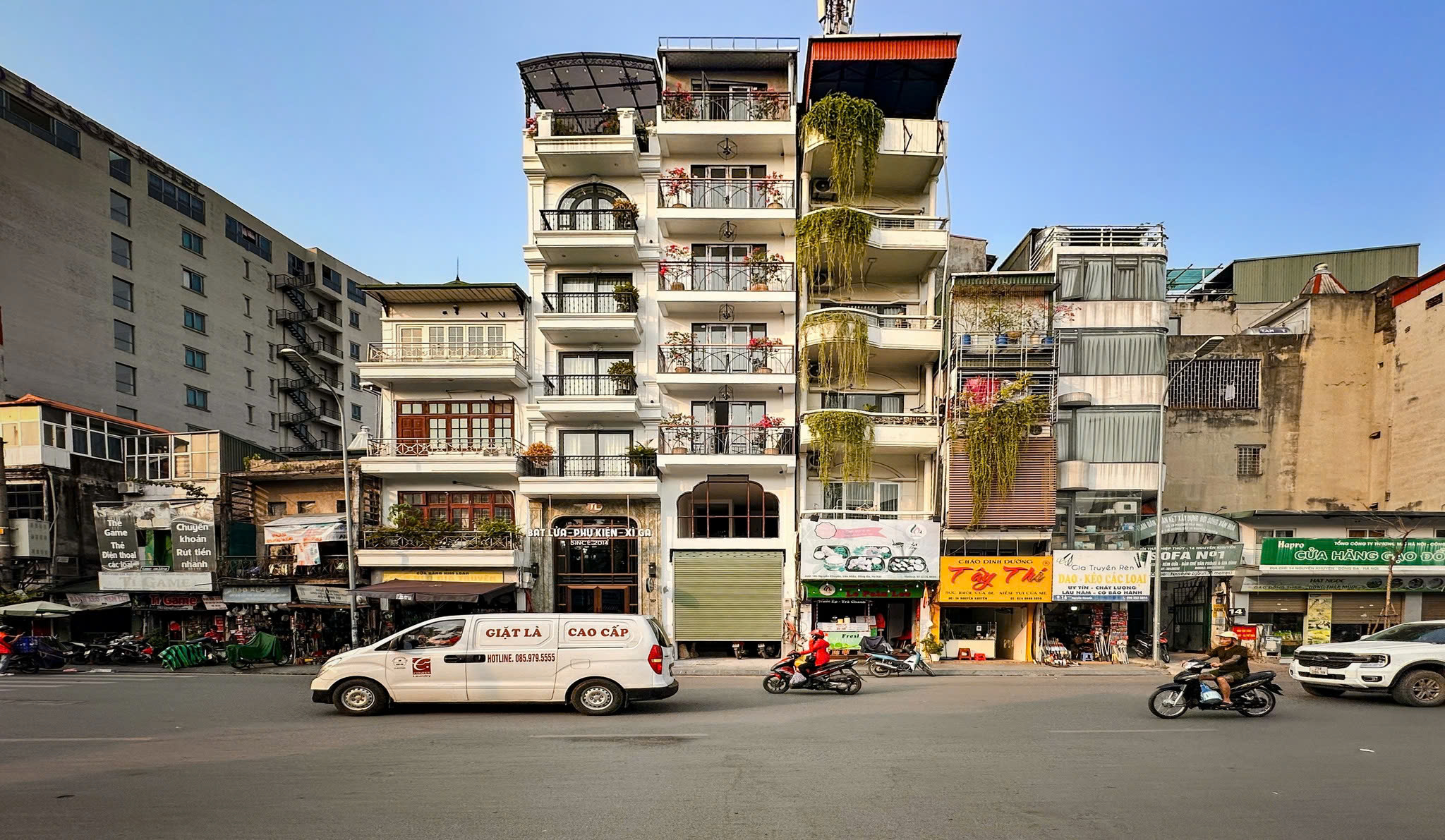 ⚜️ KHÁCH SẠN MẶT PHỐ NGUYỄN KHUYẾN, ĐỐNG ĐA 76M2 9T MT 4M, 13 PHÒNG, CHỈ 37.5 TỶ ⚜️