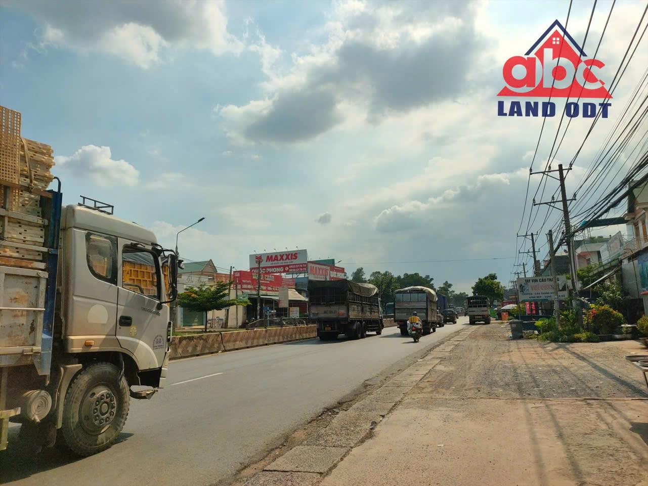 D281 Bán Đất MẶT TIỀN đường Quảng Tiến 28, sau lưng trường Quốc Tế TRỊNH HOÀI ĐỨC. 817m2. Giá chỉ 5ty5