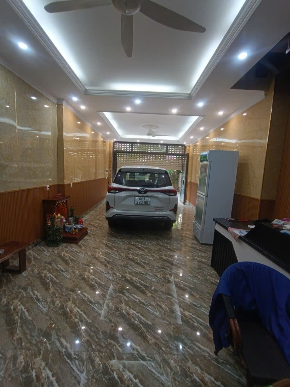 MẶT PHỐ, Ô TÔ TRÁNH, GARA , KINH DOANH 6 CĂN HỘ KHÉP KÍN Nghi Tàm 127/159m, 4 tầng, mặt tiên 4.5m Tây Hồ