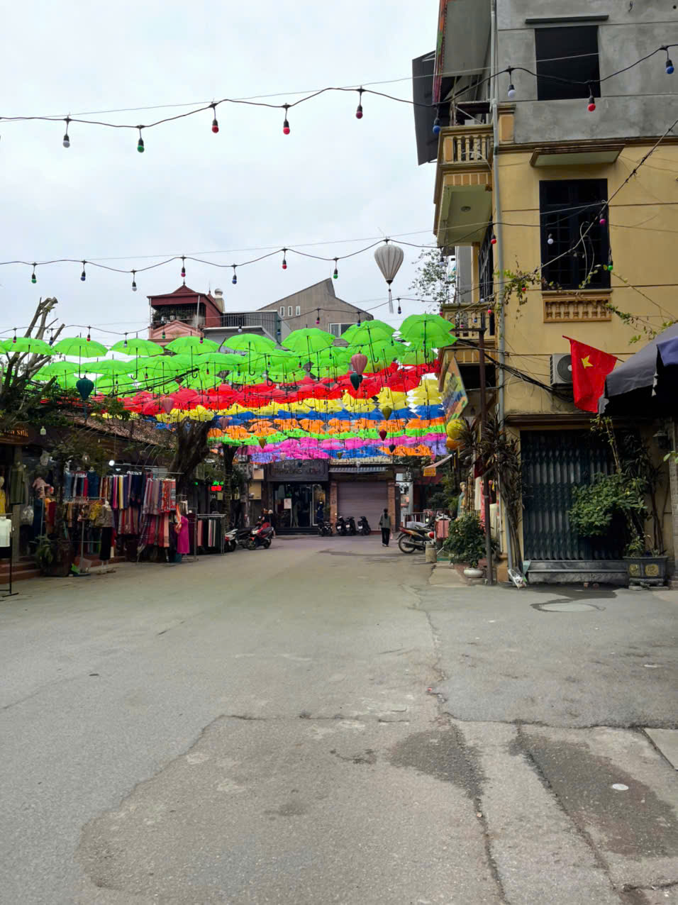 BÁN NHÀ PHỐ LỤA-HÀ ĐÔNG, NHÀ ĐẸP NỞ HẬU, XÁCH VALI VỀ Ở LUÔN, DT 45M, 4T, GIÁ 6.6 TỶ