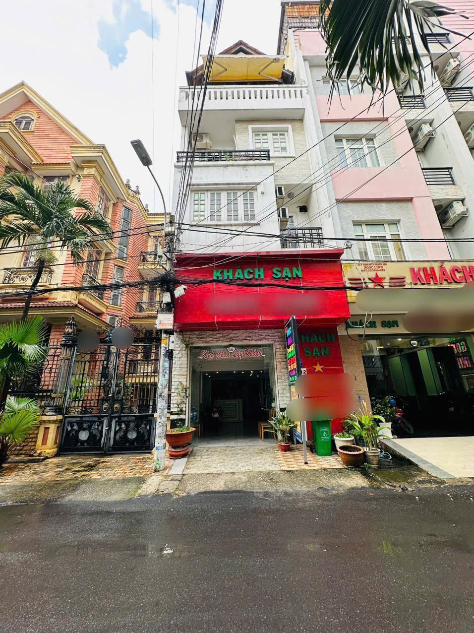 Chính chủ cần bán khách sạn 5 tầng thang máy. P12, Q10, 5m x 16.5m, chỉ 23.5 tỷ TL