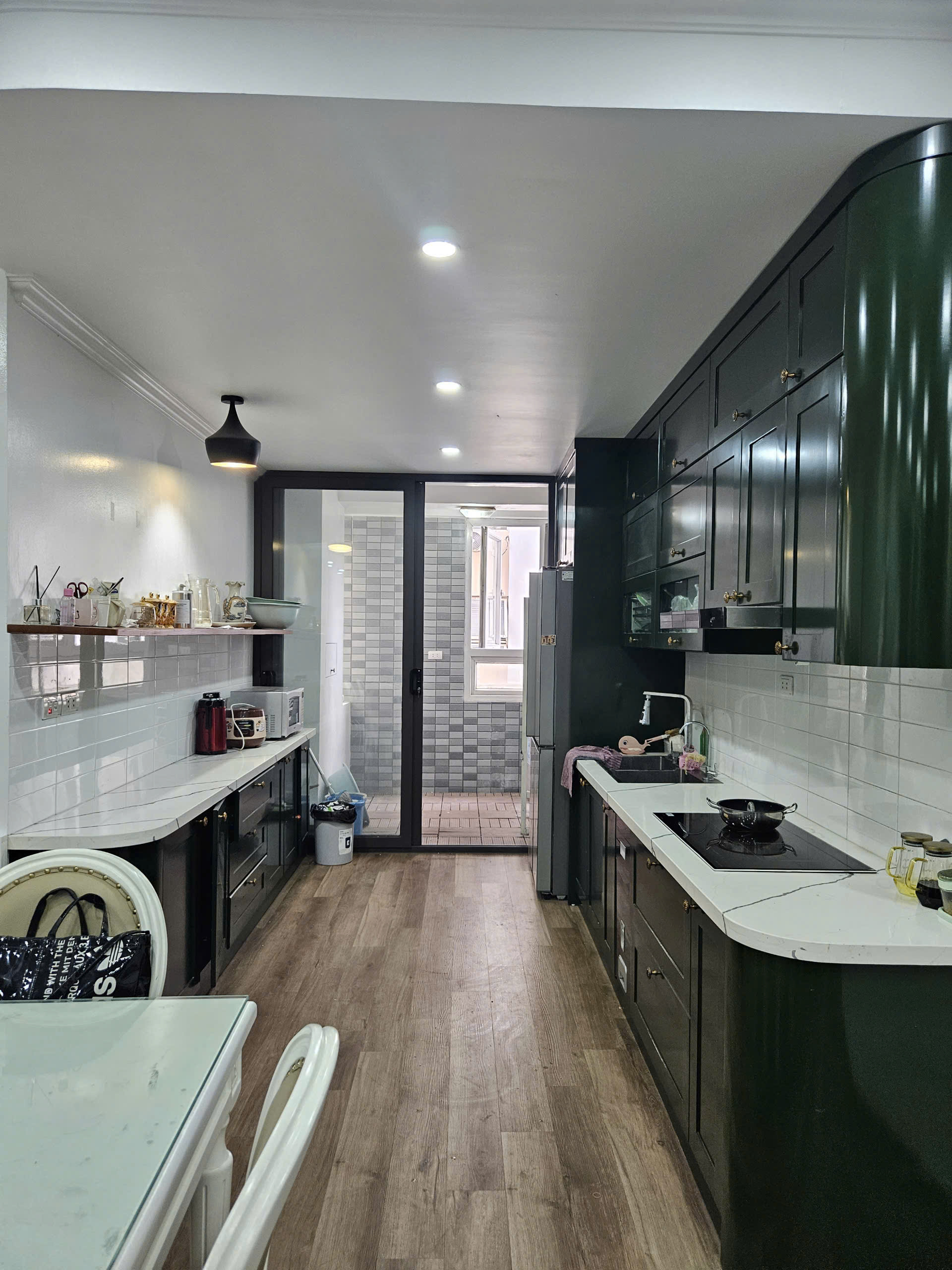 Chính Chủ Cần Bán Chung Cư 95m2 Đường Phạm Hùng, 3 Ngủ, Lô Góc, GIá 5.75 tỷ.