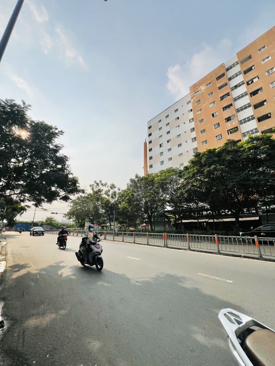 Bán nhà vị trí đẹp Hem oto Kế MT AEON Tân Phú 6.3 x 22M chỉ 9.7 tỷ tl