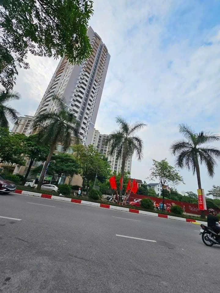 án Nhà Tân Mai, gần CC Hòa Phát 45m 5 tầng– Lô Góc, 2 Thoáng, KD online tốt, Ngõ Rộng, 40m Ra Ô Tô Tránh, 7.8 Tỷ