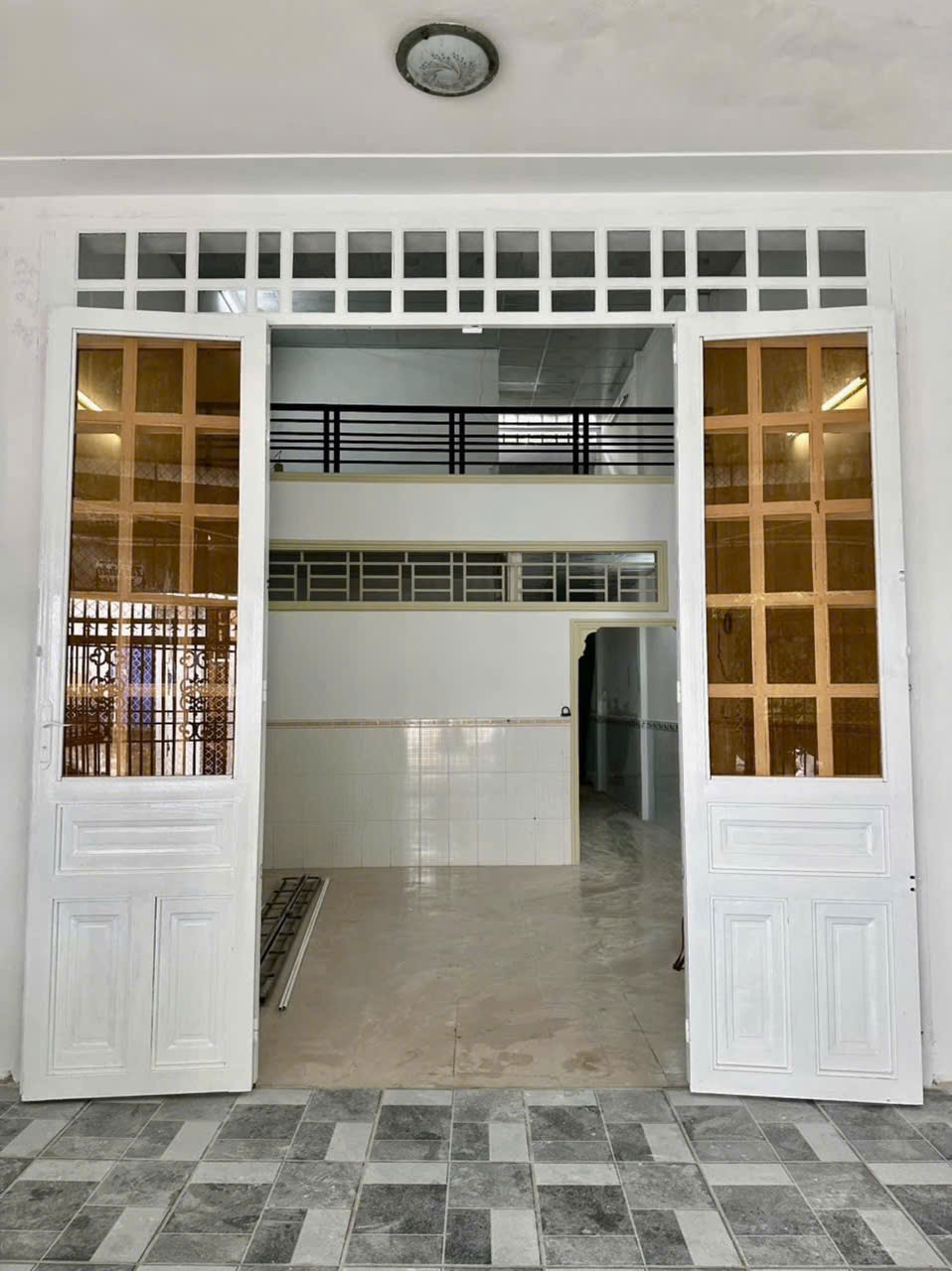 324CHO THUÊ NHÀ Trệt lửng 3 PN . Hẻm Trần Hưng Đạo, An Nghiệp, Ninh Kiều GIÁ CHỈ : 5,5 triệu/tháng