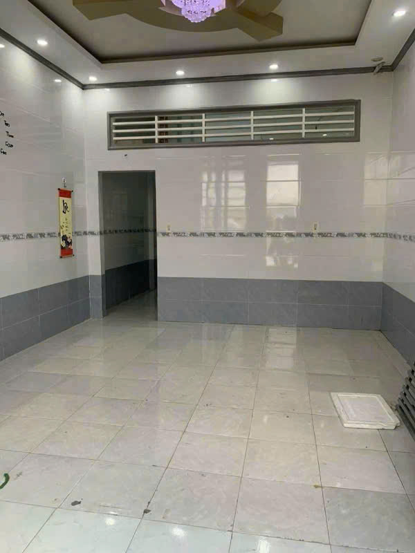 323Cho thuê nhà Trệt lầu 3 PN . Hẻm gần Lotte Mậu Thân, QNK GIÁ CHỈ : 5 triệu/tháng