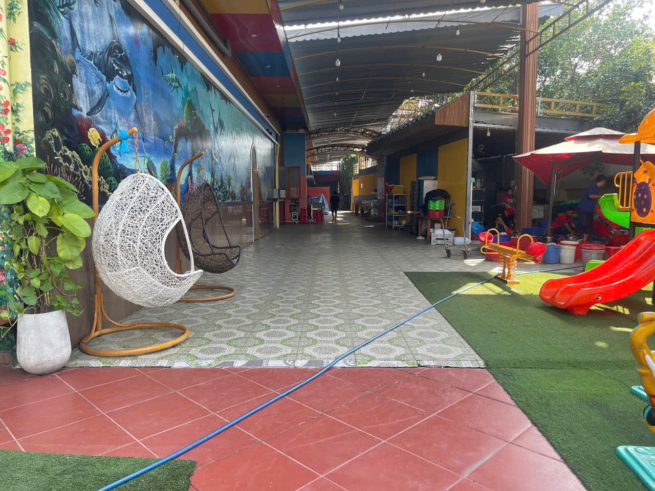 Bán đất tặng nhà hàng mặt tiền đường Tỉnh Lộ 8, Củ Chi, 4500m2 ngang 45m, tương lai 3 mặt tiền đường.
