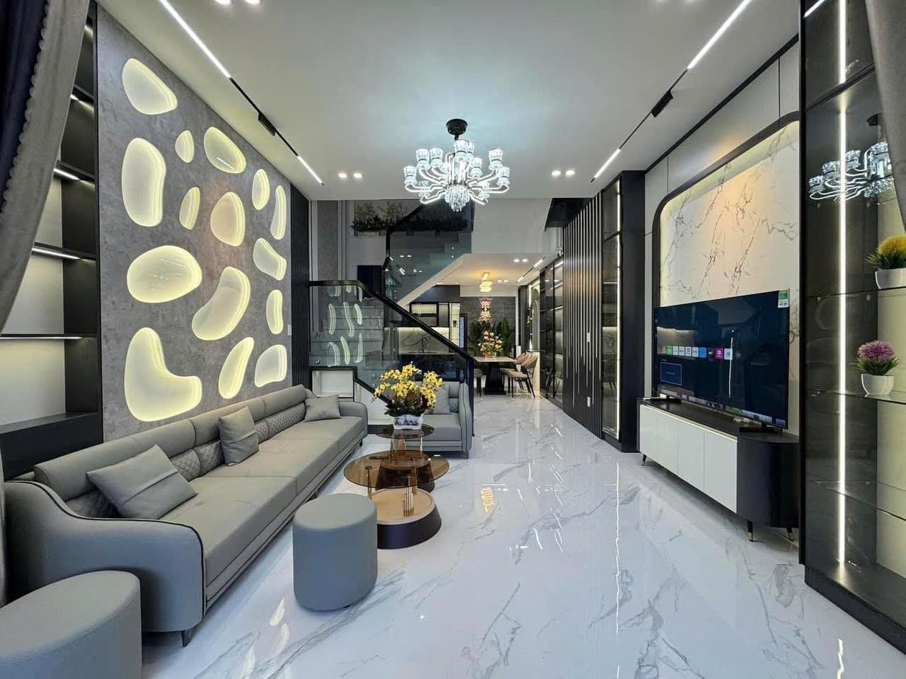 Bán Nhà 5 tầng full thổ cư Hạ Đình, Thanh Xuân DT 61m2, với 6 ngủ. giá 10 tỷ có thương lượng