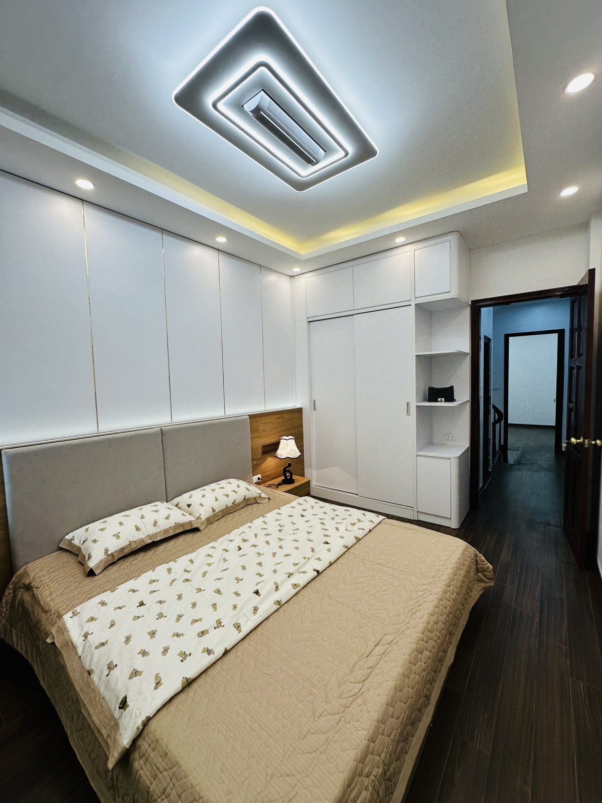 Mới kính koong, Hai ngoặt, Ngõ ba gác, Xã Đàn-0946383428