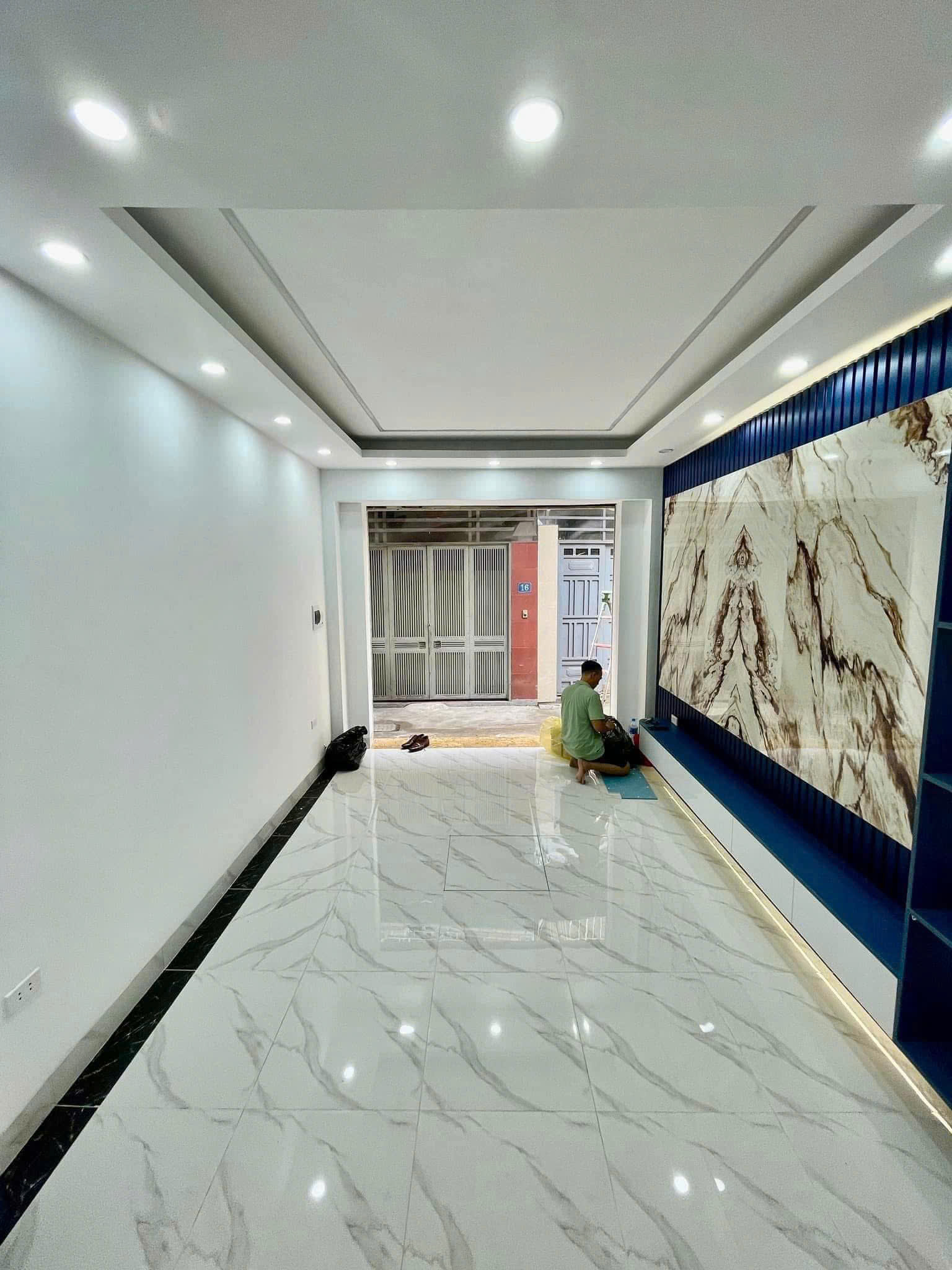 Bằng Liệt 101/112M 5T MT12.8 26.4tỷ Hoàng Mai