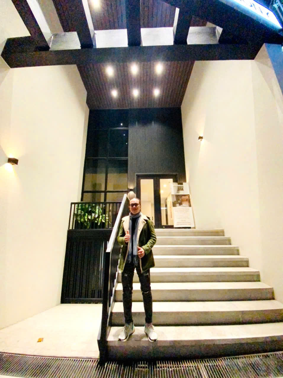 Tòa Nhà Dòng Tiền Mặt Phố Chính Kinh, 162m2 9T MT 6m, 32 Căn hộ, Xây Mới, Chỉ 42 Tỷ